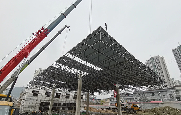 加油站常用的三種沈陽(yáng)鋼結(jié)構(gòu)形式